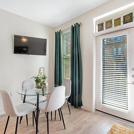 Luxury Studio Near Dt Φορτ Γουόρθ Εξωτερικό φωτογραφία